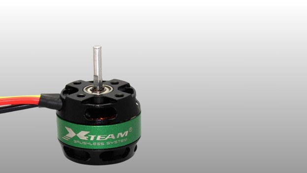 close up view of X team Servo motor