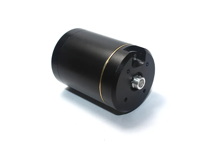 Coimeas mionaideach eadar structaran BLDC agus PMSM